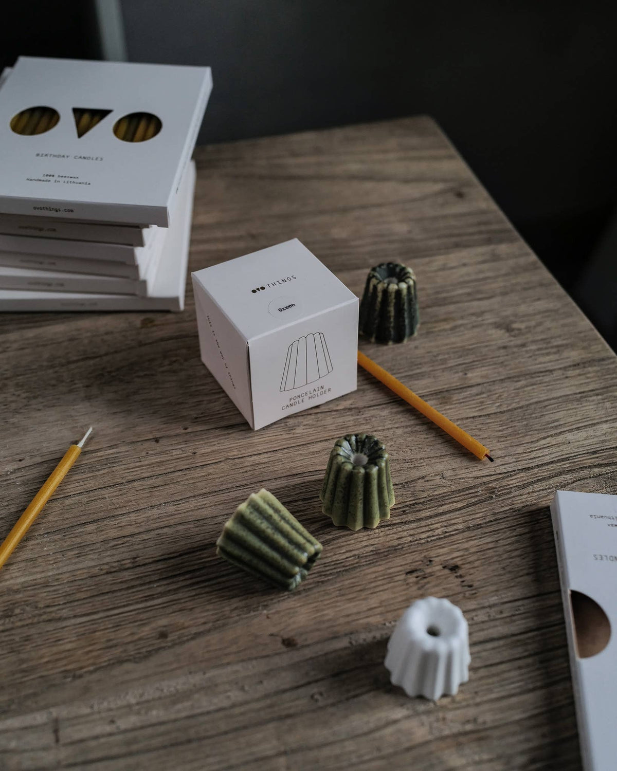 CANELÉS CANDLE HOLDER | Porcelain white mini
