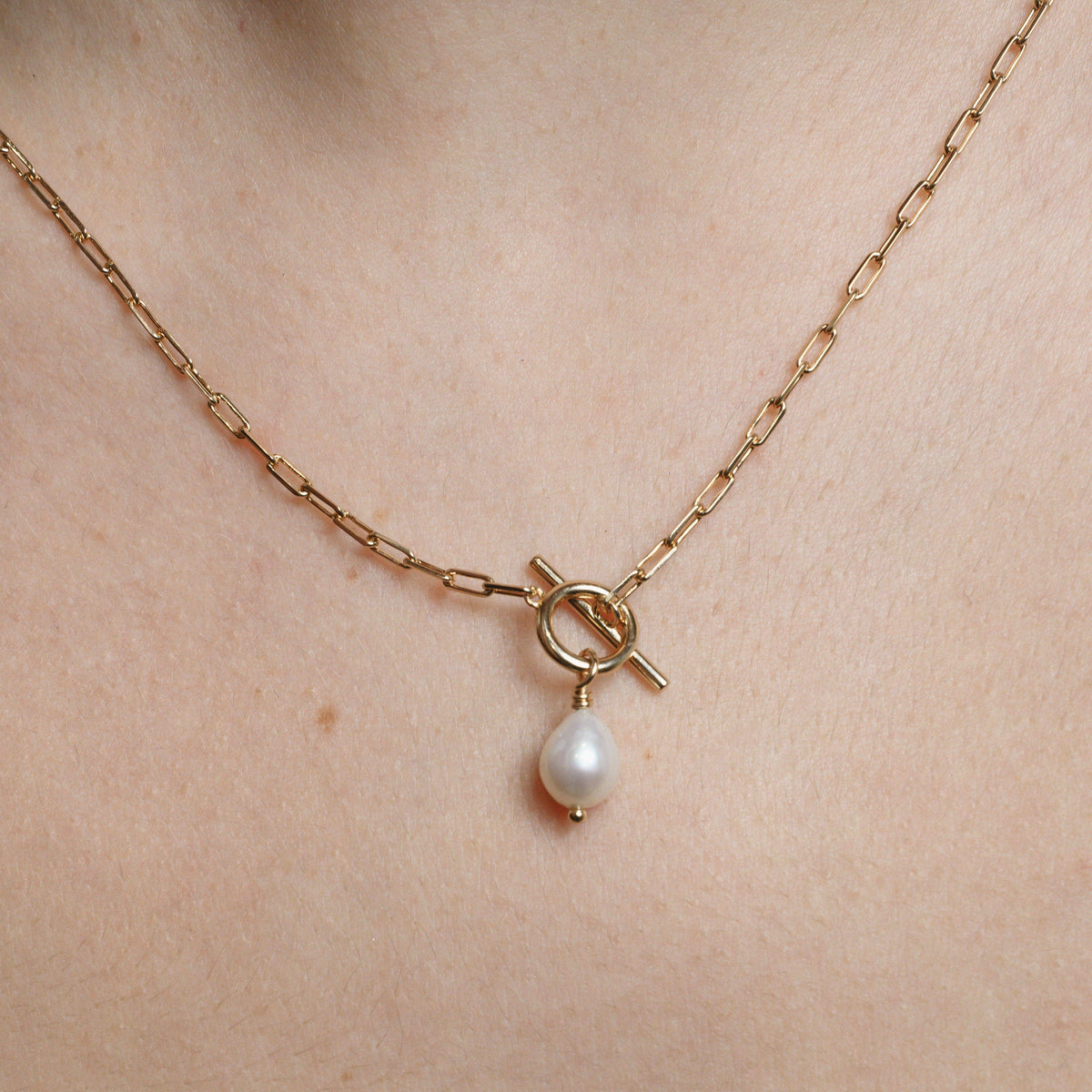 TAHA PEARL NECKLACE | 18-carat gold-plated